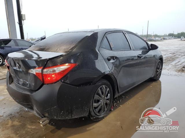 2T1BURHE6FC301467 2015 TOYOTA COROLLA photo no. 3