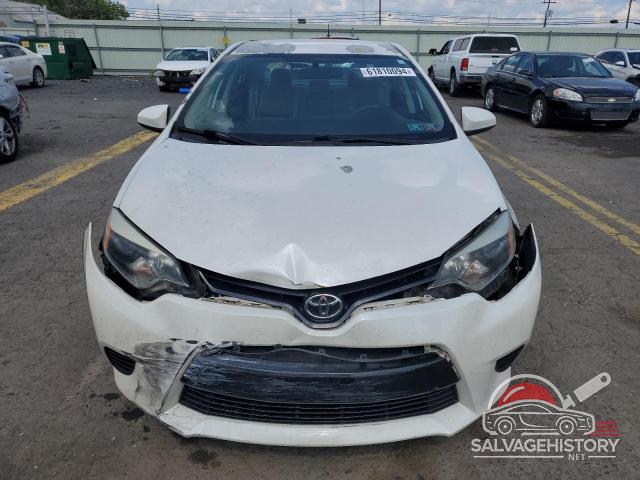 5YFBPRHE4FP209376 2015 TOYOTA COROLLA photo no. 5