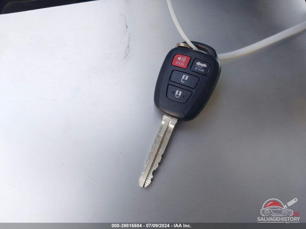 5YFBURHE4FP204963 2015 TOYOTA COROLLA photo no. 11