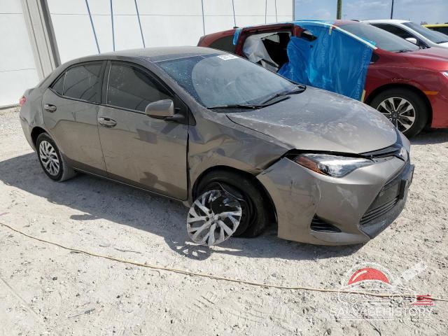 2T1BURHE6HC913753 2017 TOYOTA COROLLA photo no. 4