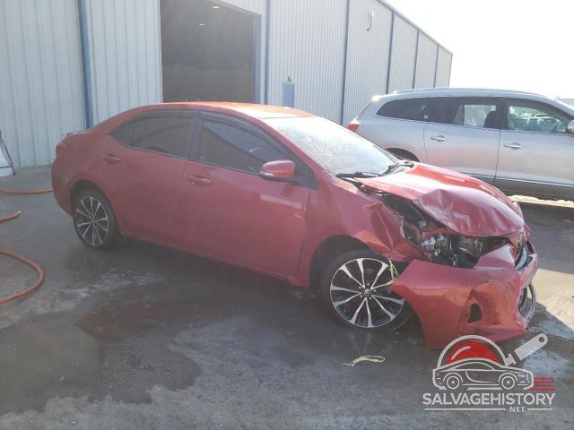 5YFBURHE1HP677268 2017 TOYOTA COROLLA photo no. 4