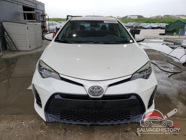 5YFBURHE8HP656756 2017 TOYOTA COROLLA photo no. 5