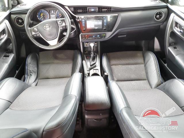 5YFBURHE8HP656756 2017 TOYOTA COROLLA photo no. 8