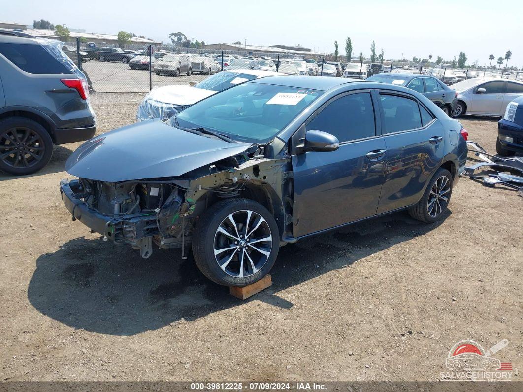 5YFBURHEXJP796717 2018 TOYOTA COROLLA photo no. 2