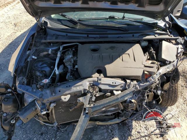 5YFBURHEXJP839288 2018 TOYOTA COROLLA photo no. 11