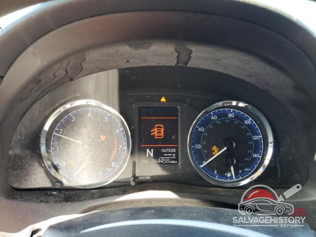 5YFBURHEXJP839288 2018 TOYOTA COROLLA photo no. 9