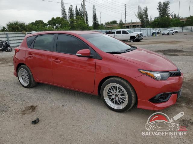 JTNKARJE2JJ565653 2018 TOYOTA COROLLA photo no. 4