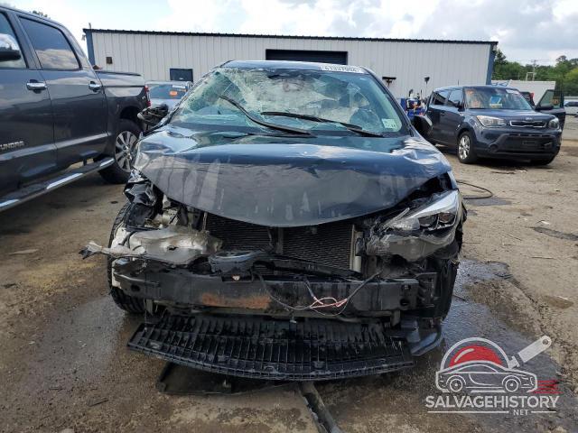 5YFBURHE0KP891207 2019 TOYOTA COROLLA photo no. 5