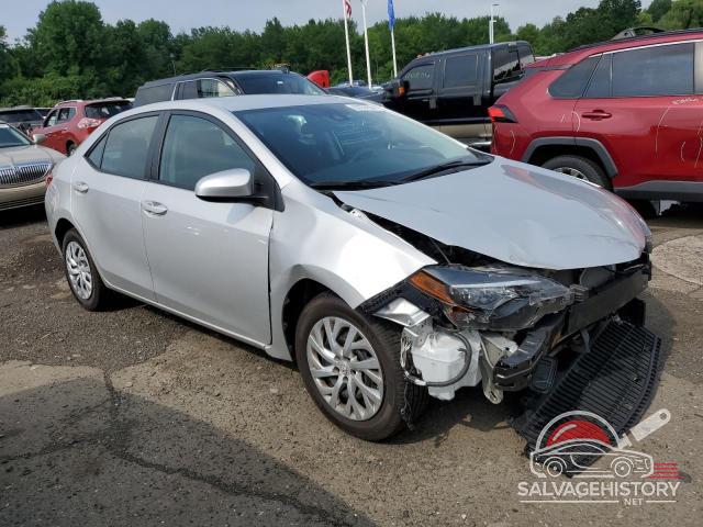 5YFBURHE0KP920270 2019 TOYOTA COROLLA photo no. 4