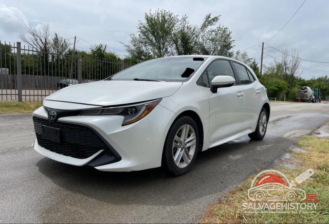 JTND4RBE3L3076314 2020 TOYOTA COROLLA photo no. 2