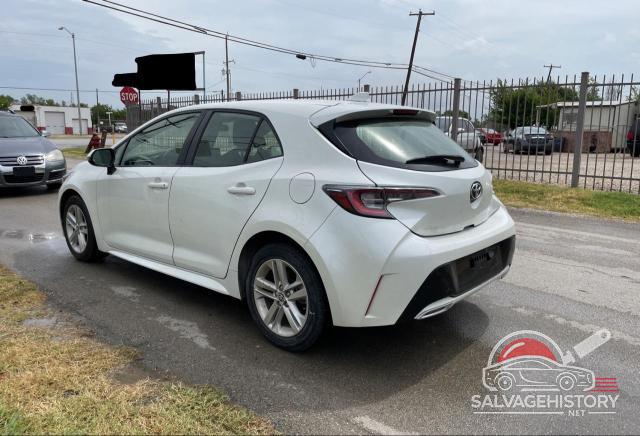 JTND4RBE3L3076314 2020 TOYOTA COROLLA photo no. 3