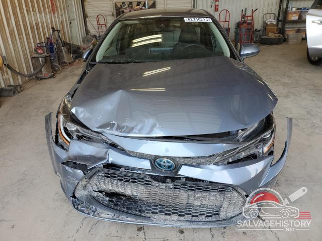 JTDEAMDE4MJ005606 2021 TOYOTA COROLLA photo no. 5