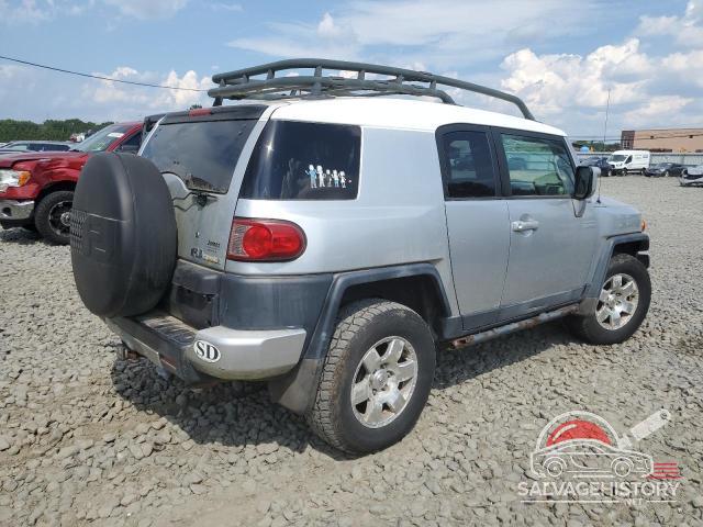 JTEBU11F470005097 2007 TOYOTA FJ CRUISER photo no. 3