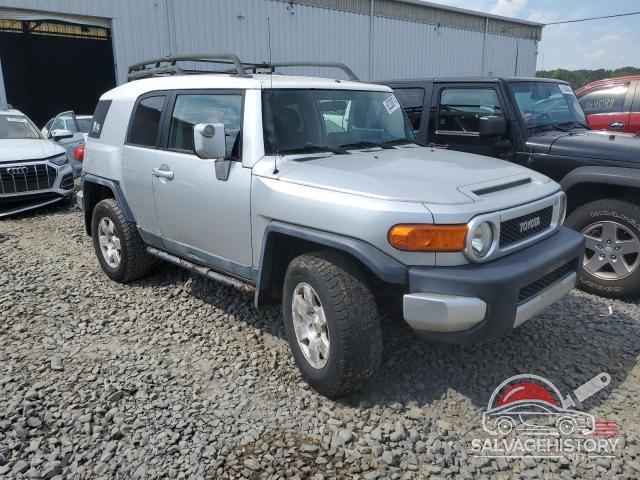 JTEBU11F470005097 2007 TOYOTA FJ CRUISER photo no. 4