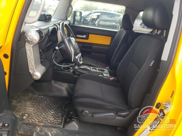 JTEBU11F570012530 2007 TOYOTA FJ CRUISER photo no. 7