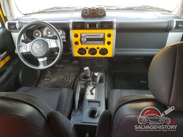 JTEBU11F570012530 2007 TOYOTA FJ CRUISER photo no. 8