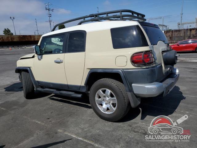 JTEZU11F48K003211 2008 TOYOTA FJ CRUISER photo no. 2