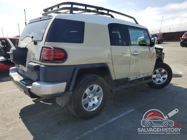 JTEZU11F48K003211 2008 TOYOTA FJ CRUISER photo no. 3