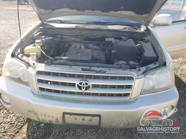 JTEGF21AX10021340 2001 TOYOTA HIGHLANDER photo no. 11