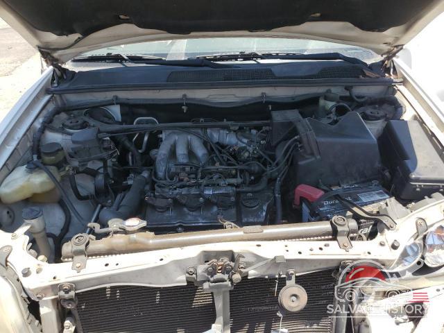 JTEGF21A420047191 2002 TOYOTA HIGHLANDER photo no. 11