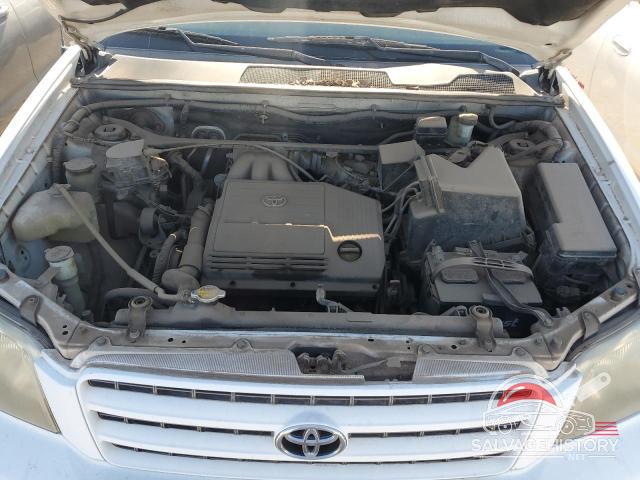JTEHF21A420073956 2002 TOYOTA HIGHLANDER photo no. 11