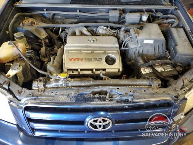 JTEEP21A450129155 2005 TOYOTA HIGHLANDER photo no. 12