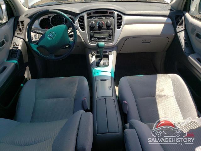 JTEEP21A950082799 2005 TOYOTA HIGHLANDER photo no. 8