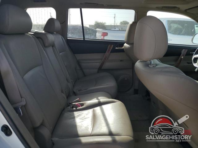 JTEES42A982002824 2008 TOYOTA HIGHLANDER photo no. 11