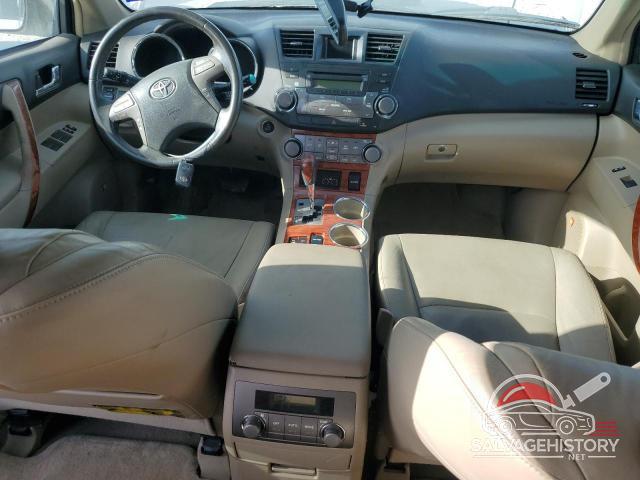JTEES42A982002824 2008 TOYOTA HIGHLANDER photo no. 8