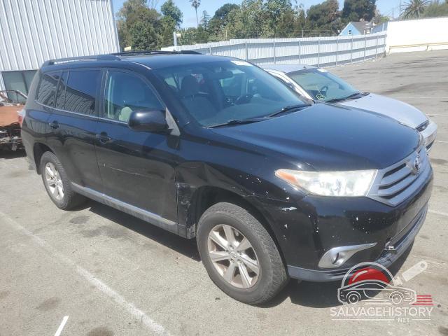 5TDZK3EH1BS045062 2011 TOYOTA HIGHLANDER photo no. 4
