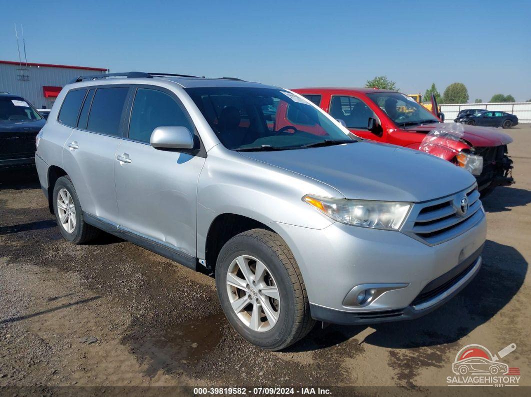 5TDBK3EH0CS100412 2012 TOYOTA HIGHLANDER photo no. 13