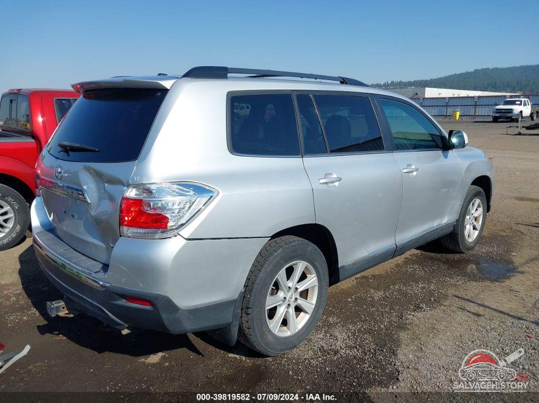 5TDBK3EH0CS100412 2012 TOYOTA HIGHLANDER photo no. 4
