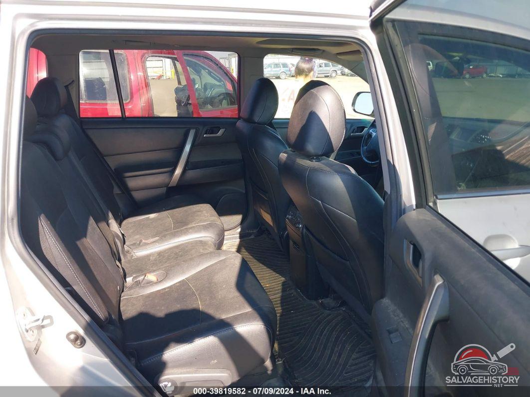 5TDBK3EH0CS100412 2012 TOYOTA HIGHLANDER photo no. 8