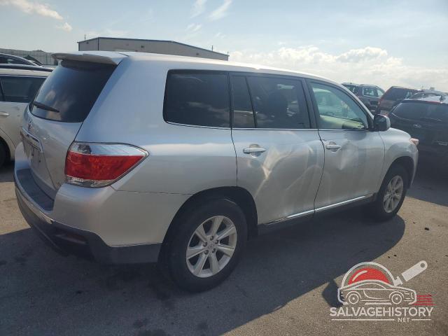 5TDBK3EHXDS275574 2013 TOYOTA HIGHLANDER photo no. 3