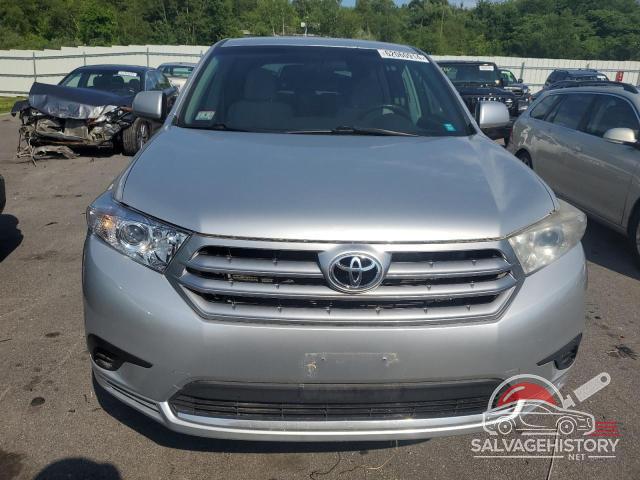 5TDBK3EHXDS275574 2013 TOYOTA HIGHLANDER photo no. 5
