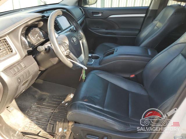 5TDKKRFHXFS078635 2015 TOYOTA HIGHLANDER photo no. 7