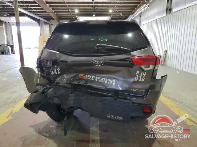 5TDJZRFH2HS481244 2017 TOYOTA HIGHLANDER photo no. 6