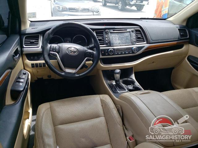 5TDYZRFH1HS211484 2017 TOYOTA HIGHLANDER photo no. 8