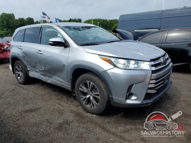 5TDBZRFH3JS876642 2018 TOYOTA HIGHLANDER photo no. 4