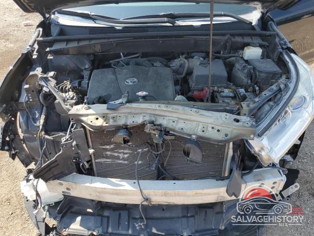 5TDJZRFH0JS542290 2018 TOYOTA HIGHLANDER photo no. 12