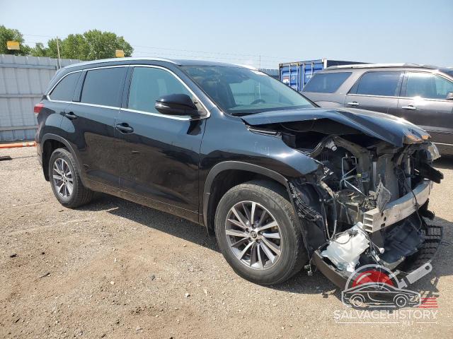 5TDJZRFH0JS542290 2018 TOYOTA HIGHLANDER photo no. 4