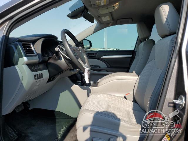 5TDZZRFH2JS246738 2018 TOYOTA HIGHLANDER photo no. 7