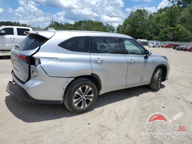 5TDGZRAH8NS549897 2022 TOYOTA HIGHLANDER photo no. 3