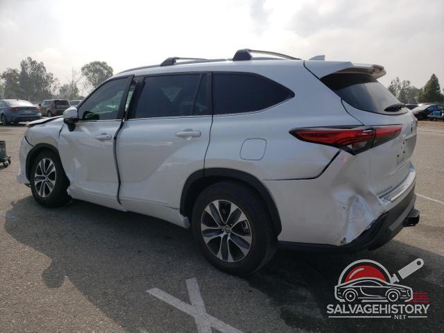5TDKARAH3PS524345 2023 TOYOTA HIGHLANDER photo no. 2