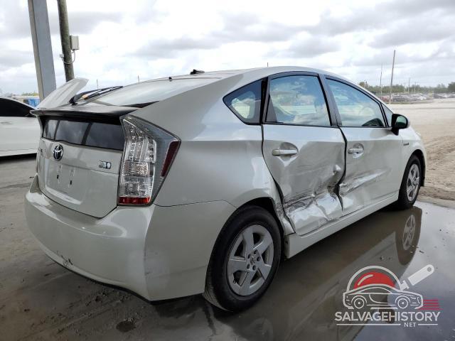 JTDKN3DU0A1305499 2010 TOYOTA PRIUS photo no. 3