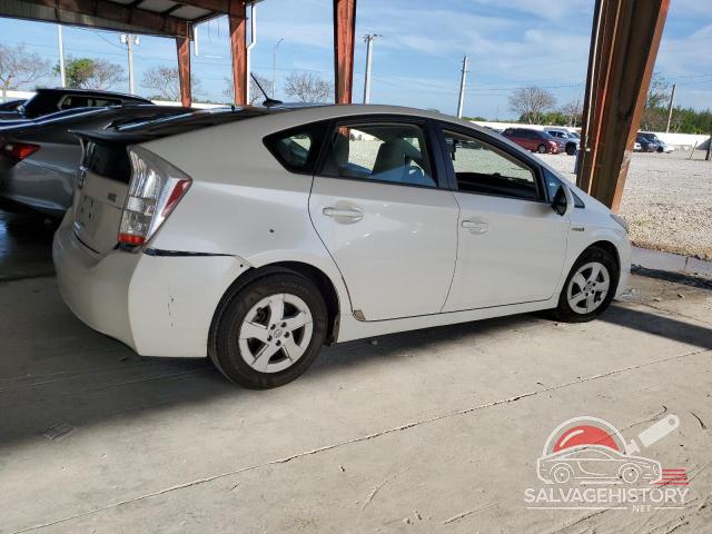 JTDKN3DU5A5035985 2010 TOYOTA PRIUS photo no. 3