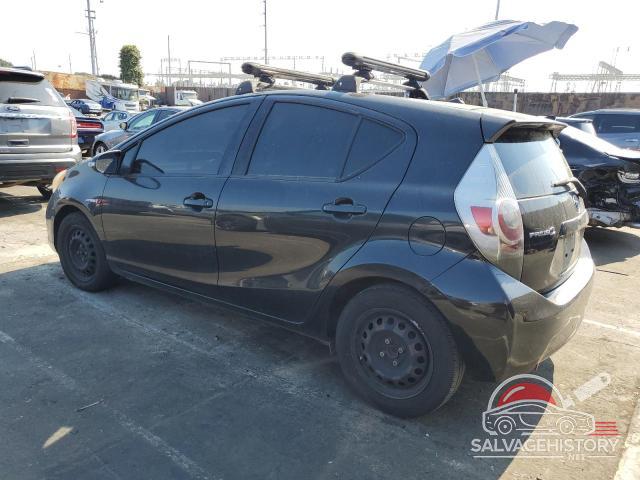 JTDKDTB33C1020151 2012 TOYOTA PRIUS photo no. 2