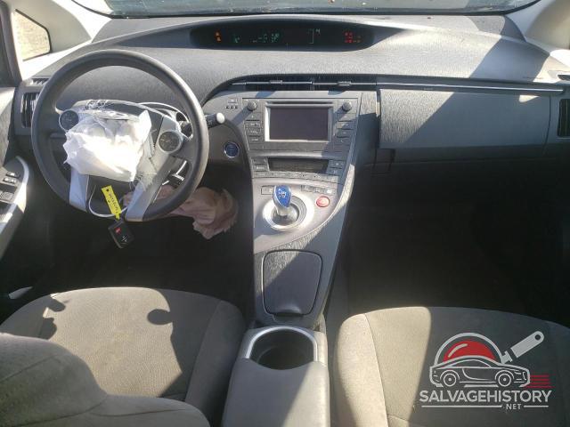 JTDKN3DU3D5665055 2013 TOYOTA PRIUS photo no. 8