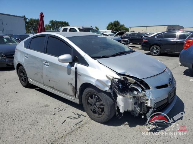JTDKN3DU6D5597656 2013 TOYOTA PRIUS photo no. 4