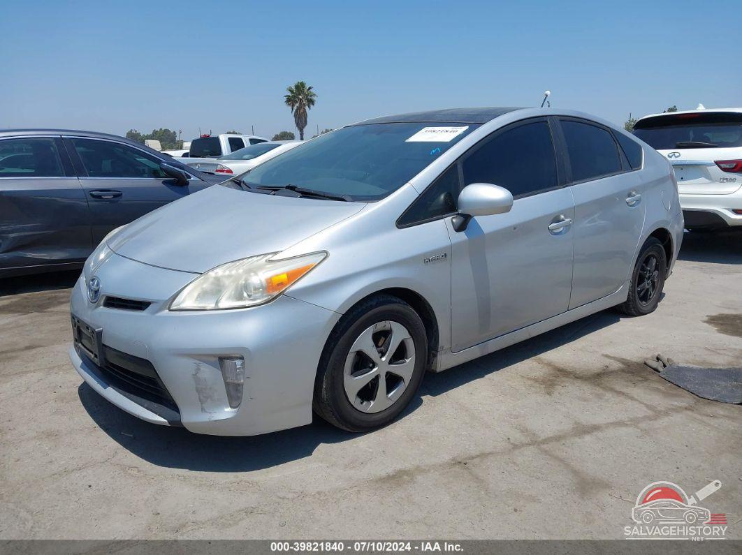 JTDKN3DUXD5593111 2013 TOYOTA PRIUS photo no. 2